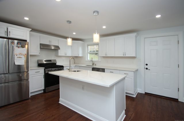 32 Spring Street, Ansonia, CT 06401