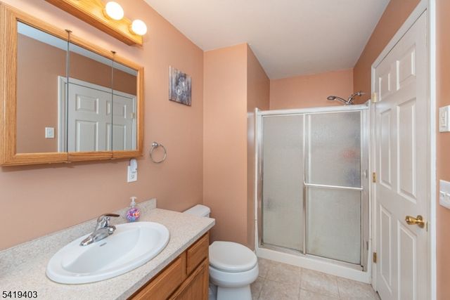 77 Eldora Rd, Parsippany-troy Hills Twp., NJ 07054