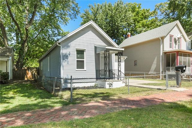782 Pottawatomie Street, Leavenworth, KS 66048