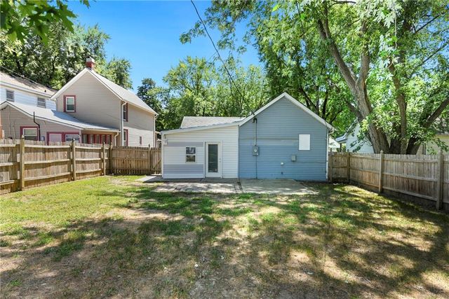 782 Pottawatomie Street, Leavenworth, KS 66048