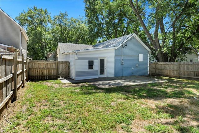 782 Pottawatomie Street, Leavenworth, KS 66048