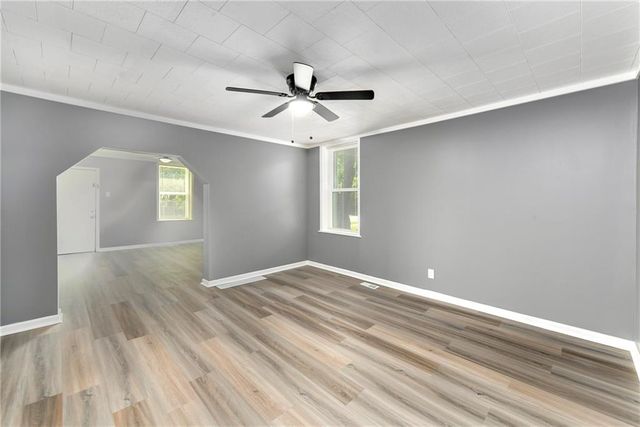 782 Pottawatomie Street, Leavenworth, KS 66048