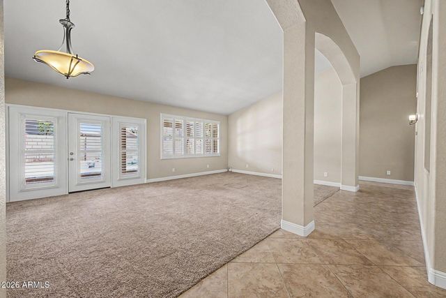 221 S QUARTZ Street, Gilbert, AZ 85296