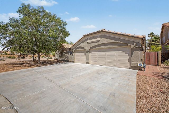 221 S QUARTZ Street, Gilbert, AZ 85296