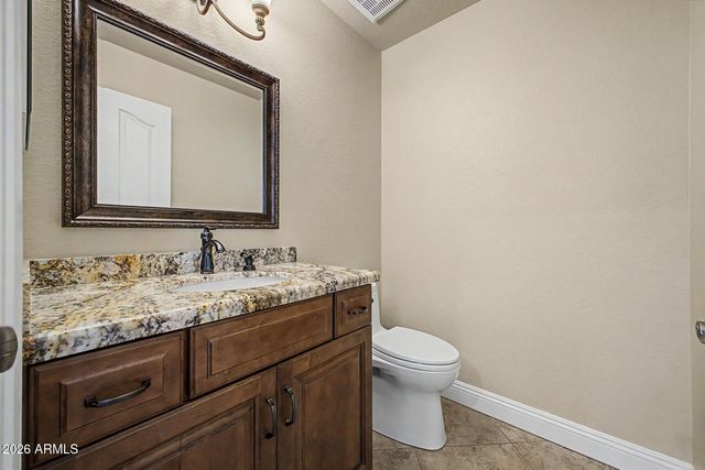 221 S QUARTZ Street, Gilbert, AZ 85296
