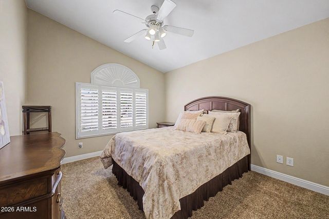221 S QUARTZ Street, Gilbert, AZ 85296