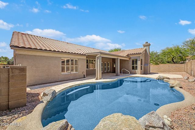 221 S QUARTZ Street, Gilbert, AZ 85296