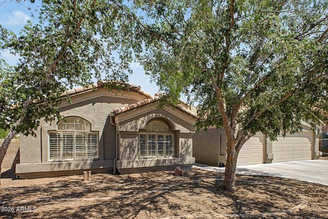 221 S QUARTZ Street, Gilbert, AZ 85296