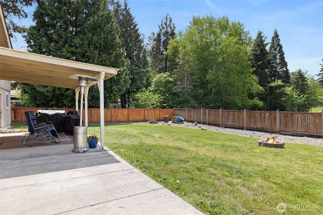 11410 94th Avenue E, Puyallup, WA 98373