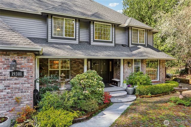 19301 SE 16th Street, Sammamish, WA 98075