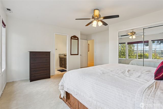 19301 SE 16th Street, Sammamish, WA 98075