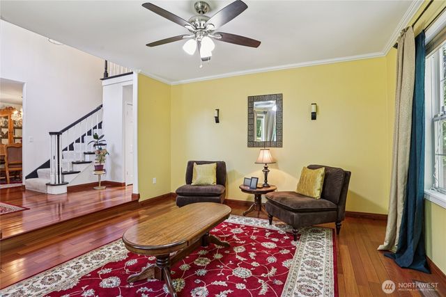 19301 SE 16th Street, Sammamish, WA 98075