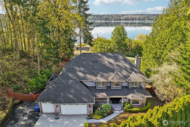 19301 SE 16th Street, Sammamish, WA 98075