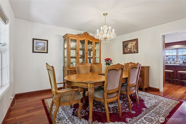 19301 SE 16th Street, Sammamish, WA 98075