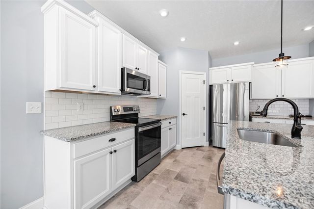 5100 Renaissance Park Drive, Franklin, OH 45005