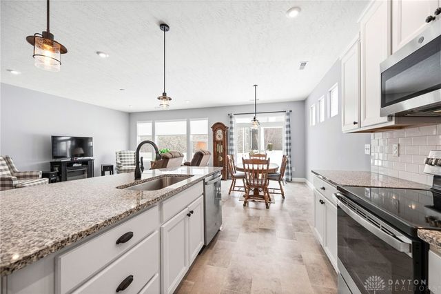 5100 Renaissance Park Drive, Franklin, OH 45005