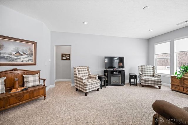 5100 Renaissance Park Drive, Franklin, OH 45005