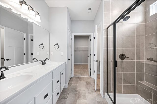 5100 Renaissance Park Drive, Franklin, OH 45005