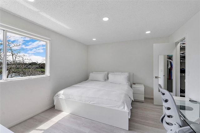 12430 Vista Isles Dr 1327, Sunrise, FL 33325