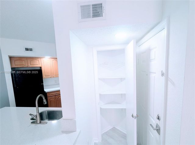 12430 Vista Isles Dr 1327, Sunrise, FL 33325