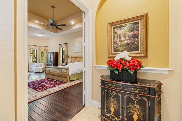 10710 Versailles Boulevard, Wellington, FL 33449