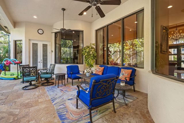 10710 Versailles Boulevard, Wellington, FL 33449