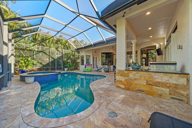 10710 Versailles Boulevard, Wellington, FL 33449