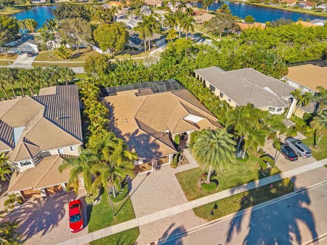 10710 Versailles Boulevard, Wellington, FL 33449