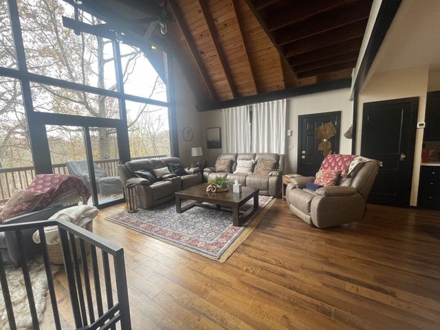 2029 Holly Creek Rd, Celina, TN 38551