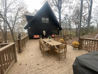 2029 Holly Creek Rd, Celina, TN 38551