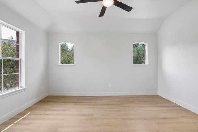 12717 Lee Park LN, Austin, TX 78732