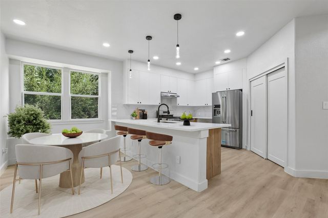 12717 Lee Park LN, Austin, TX 78732