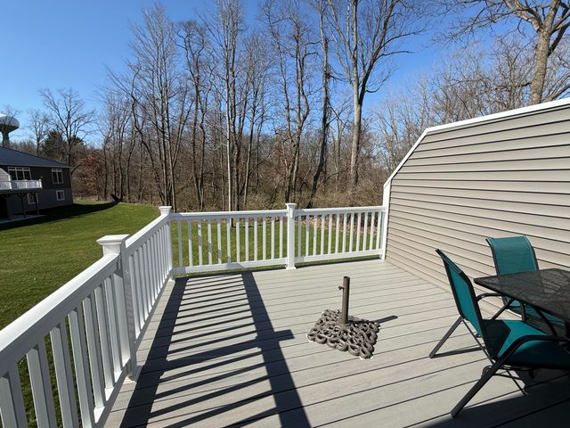 238 Glei Court, Hillsdale, MI 49242
