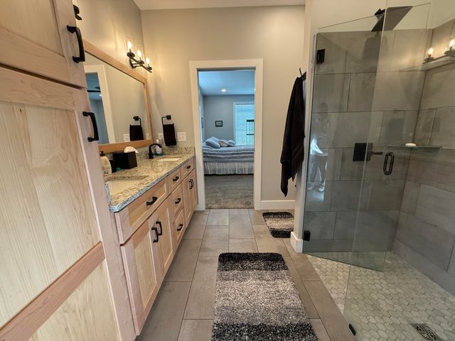 238 Glei Court, Hillsdale, MI 49242