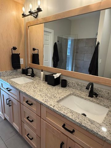 238 Glei Court, Hillsdale, MI 49242