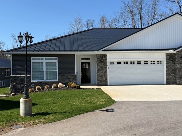 238 Glei Court, Hillsdale, MI 49242