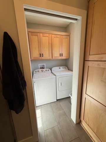 238 Glei Court, Hillsdale, MI 49242