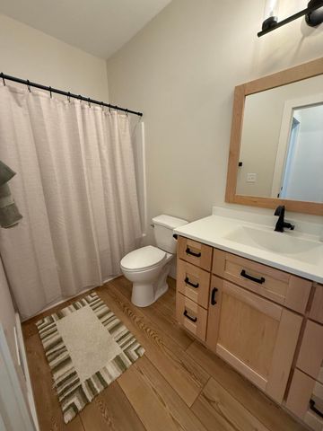 238 Glei Court, Hillsdale, MI 49242