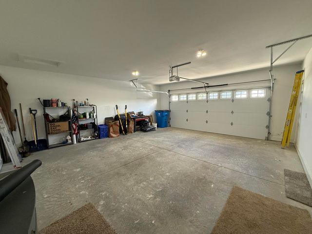 238 Glei Court, Hillsdale, MI 49242