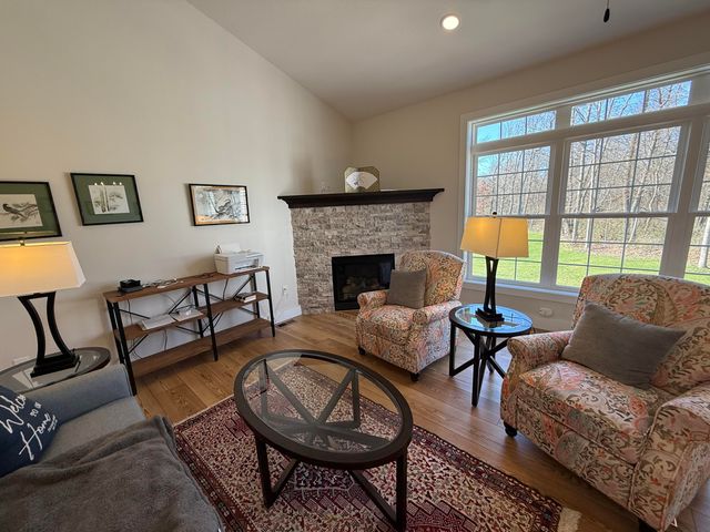 238 Glei Court, Hillsdale, MI 49242