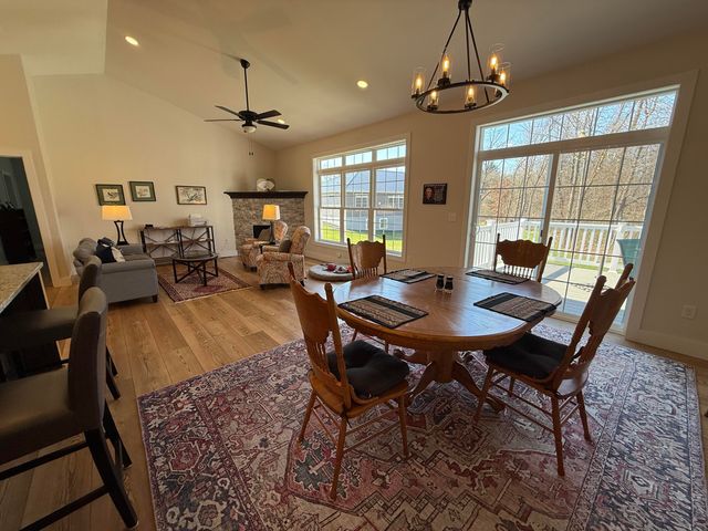 238 Glei Court, Hillsdale, MI 49242