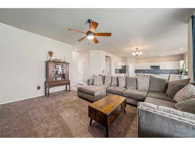 1802 Rise Dr, Windsor, CO 80550