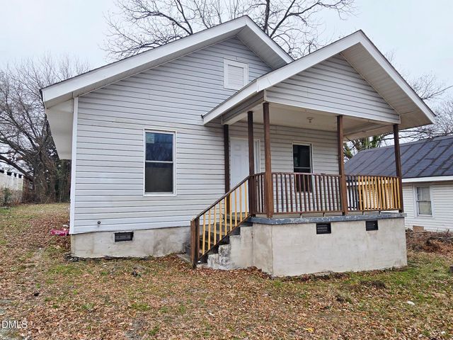 613 Avon Avenue, Burlington, NC 27215