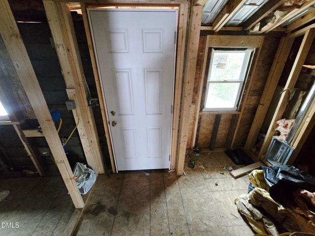 613 Avon Avenue, Burlington, NC 27215