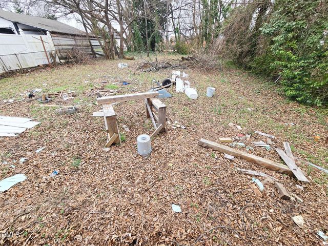 613 Avon Avenue, Burlington, NC 27215