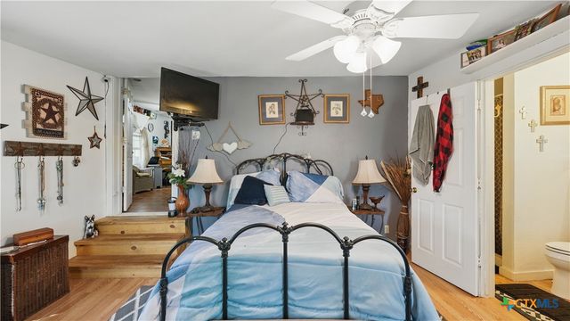 15521 E Highway 90, Kingsbury, TX 78638