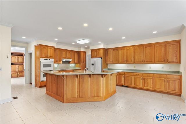 2909 Saddletree Blvd NE, Huntsville, AL 35811