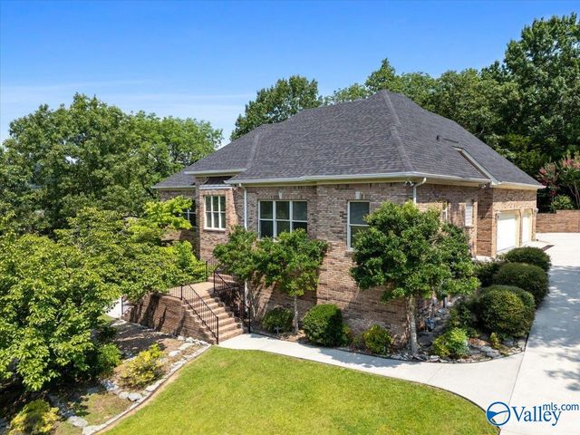 2909 Saddletree Blvd NE, Huntsville, AL 35811