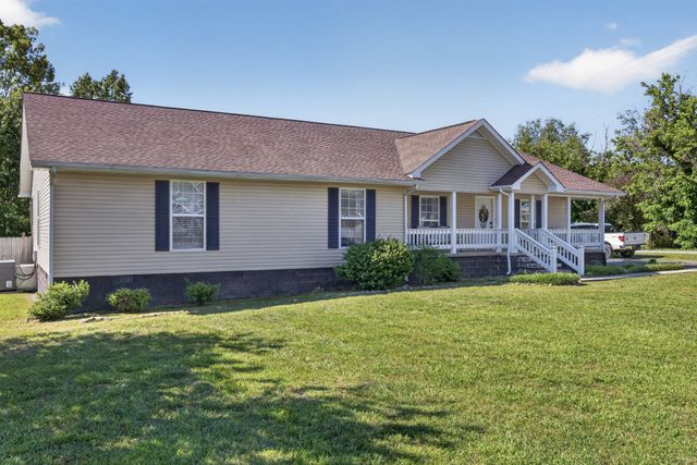 102 Oak Springs Ln, Rickman, TN 38580