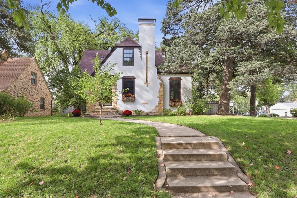 5600 Dupont Avenue S, Minneapolis, MN 55419 — exterior